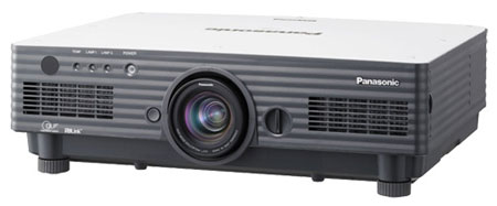 Panasonic PT-D4000U Video Projector