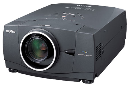 Sanyo PLV-80L Video Projector